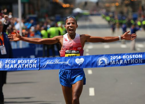Meb Keflezighi ganó el Maratón de Boston 2014