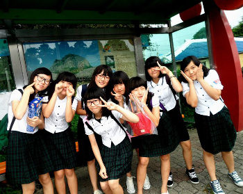 South-Korea_girls