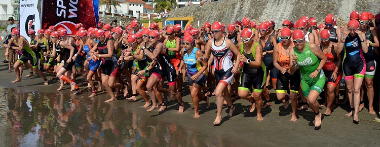 Arranque mujeres Triatlón Veracruz 2015