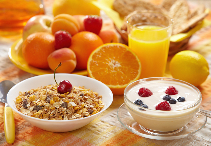 Desayuna fruta y más